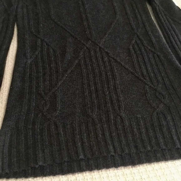 C By Bloomingdales Women Wool/Cashmere Cable-Knit Turtleneck Dark Gray Sweater S - Picture 8 of 10